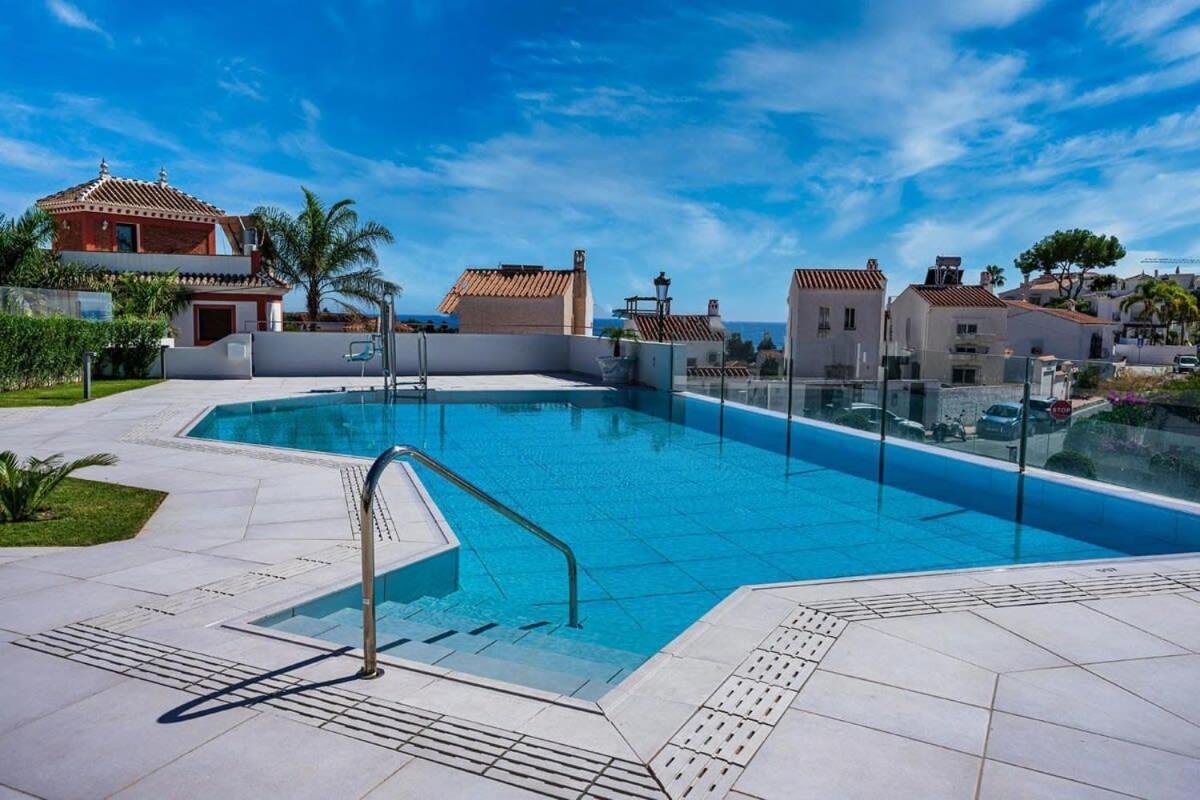 Apartmán Royal Palm Nerja Exteriér fotografie